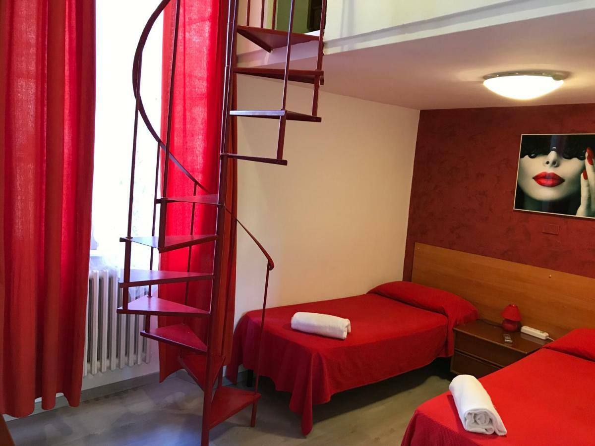 Guesthouse Paradisio Rzym Zewnętrze zdjęcie