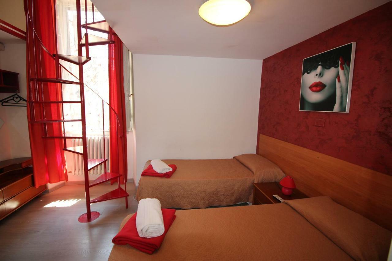 Guesthouse Paradisio Rzym Zewnętrze zdjęcie