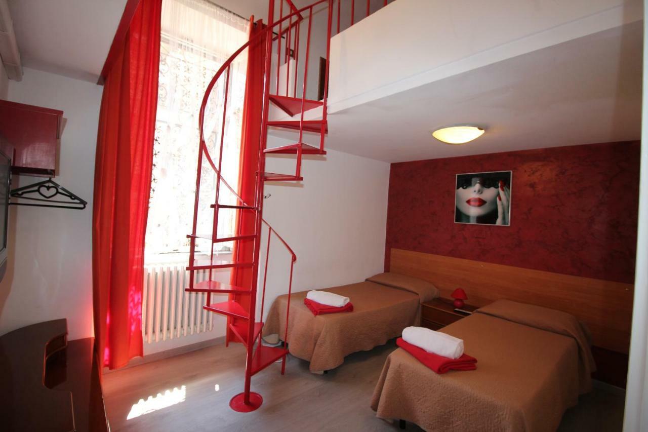 Guesthouse Paradisio Rzym Zewnętrze zdjęcie